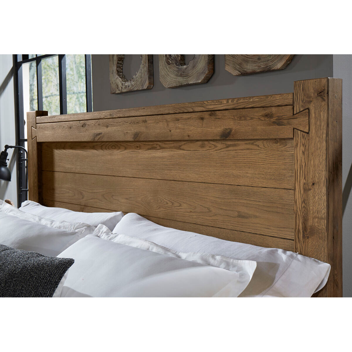 Dovetail Queen Poster Bed W/ Poster FB 752 Natural Beds Vaughan Bassett 5